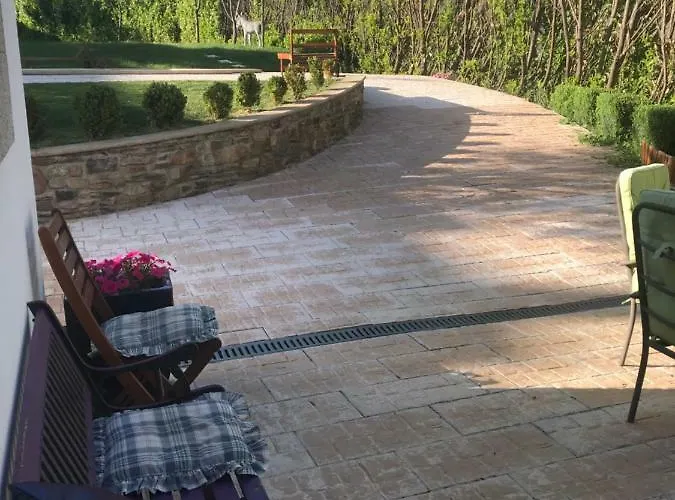 Solar De Rabal Lantgård *